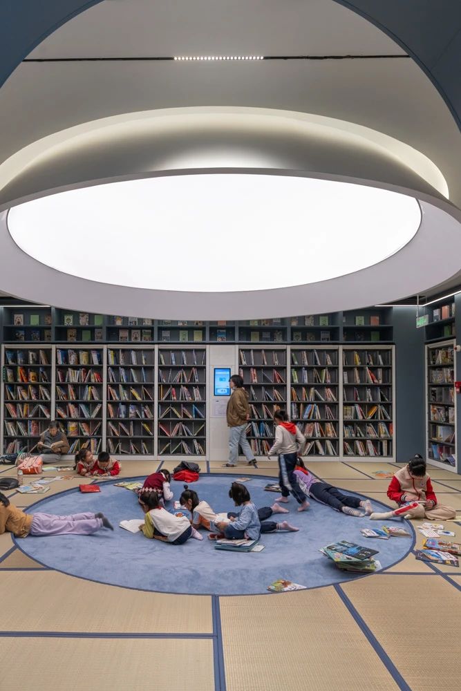 library-smartbookshelves.jpg
