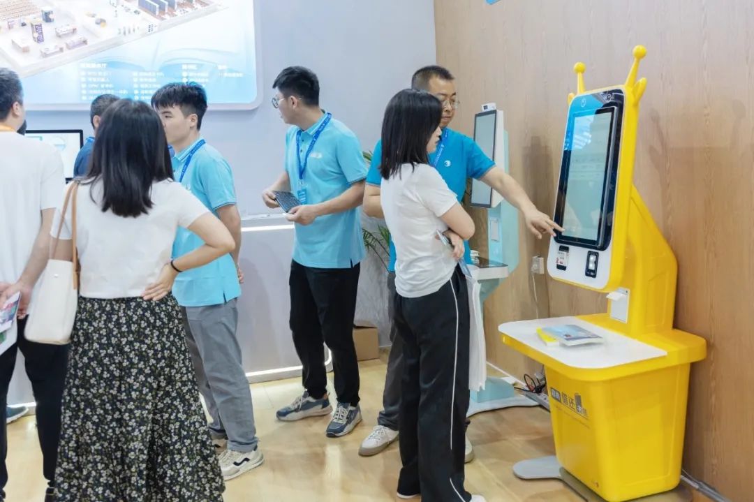 education-selfservice-kiosk.jpg
